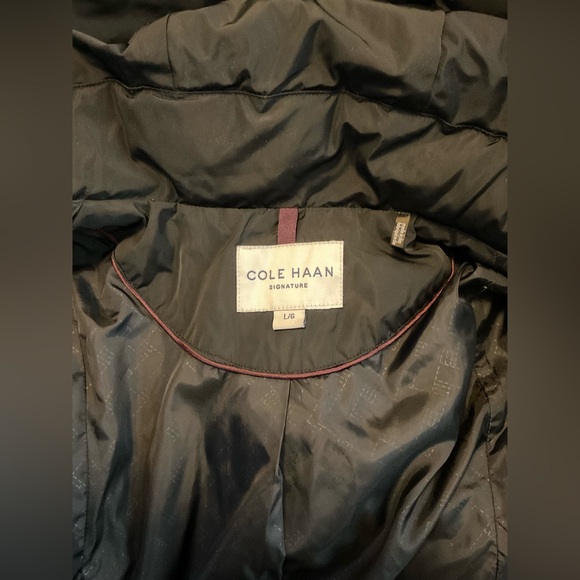 Portrait collar puffer coat - Picture 7 of 7